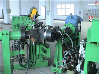 三復(fù)合橡膠擠出